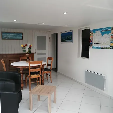 Gite Vacances * Moncontour (Cotes-d'Armor)